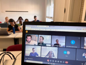 Conversación online con el profesional Alfonso Lozano- FOTO: RAFA VEGA